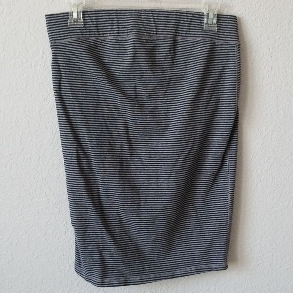 Maternity skirt